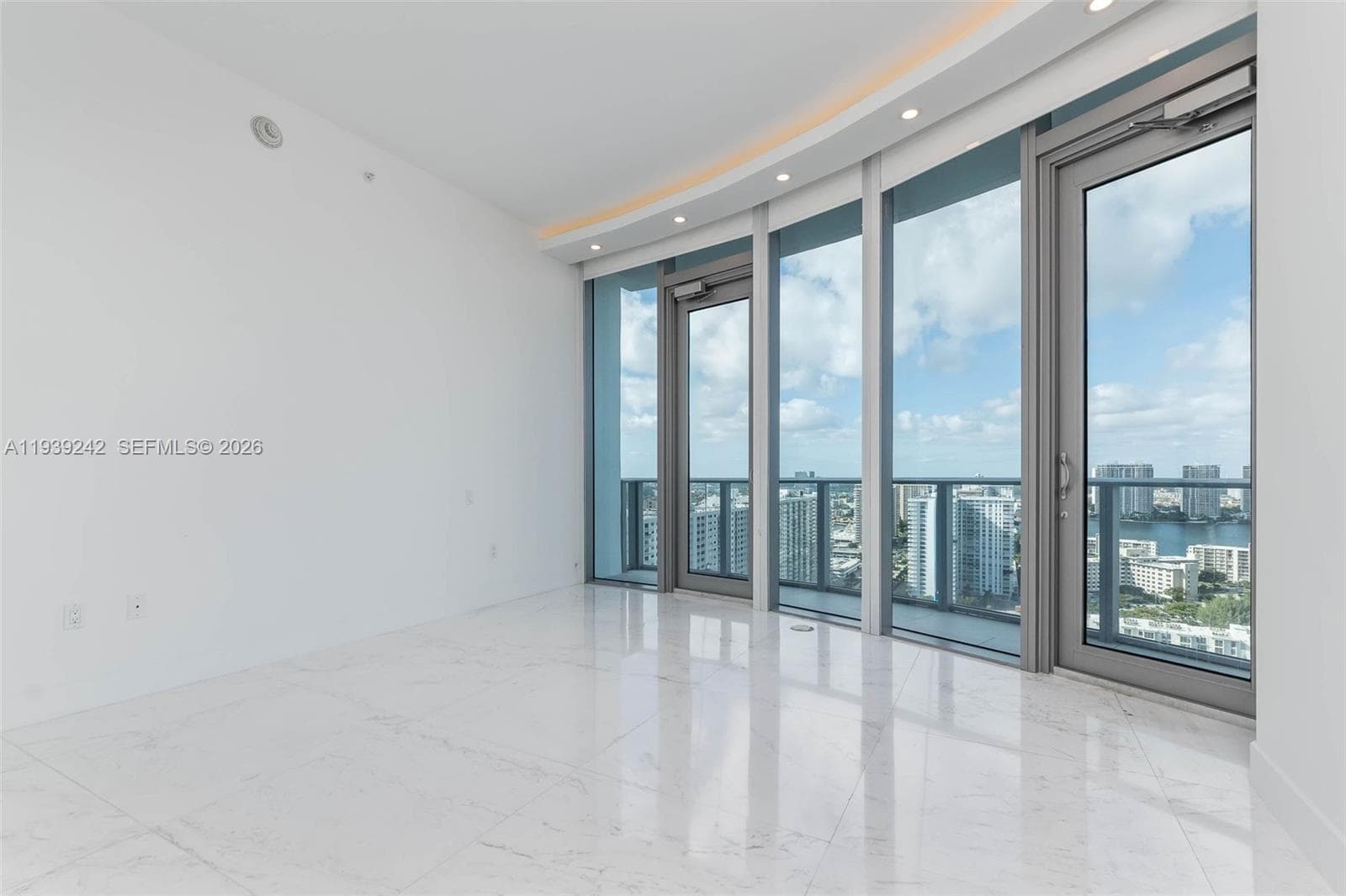 17475 Collins Ave # 2003, Sunny Isles Beach FL 33160 — 26