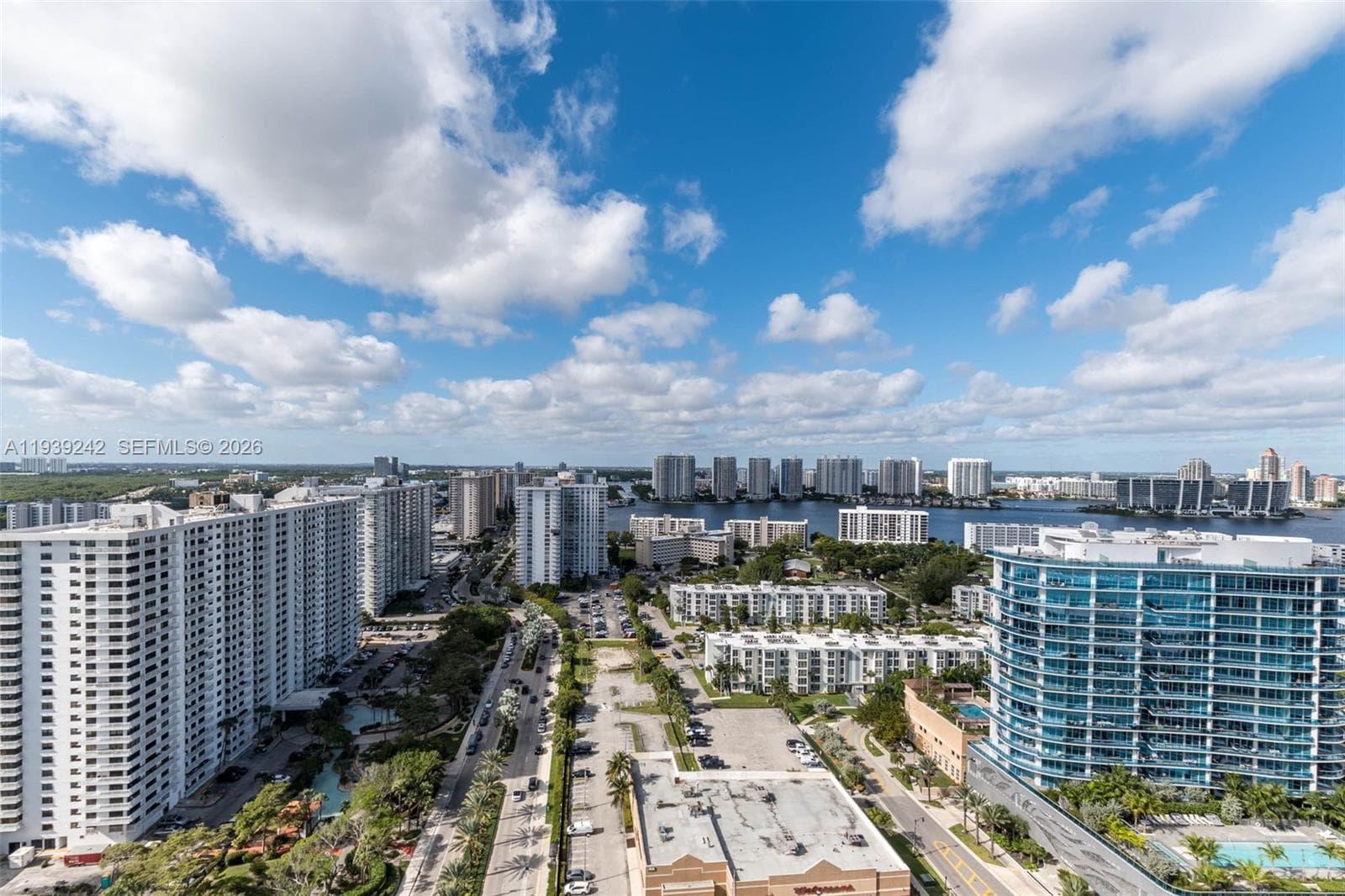 17475 Collins Ave # 2003, Sunny Isles Beach FL 33160 — 32