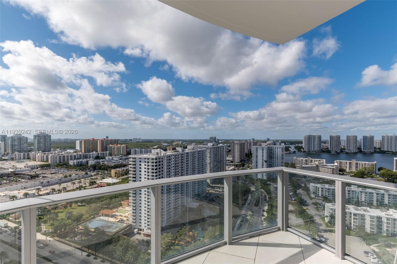 17475 Collins Ave # 2003, Sunny Isles Beach FL 33160 — 30
