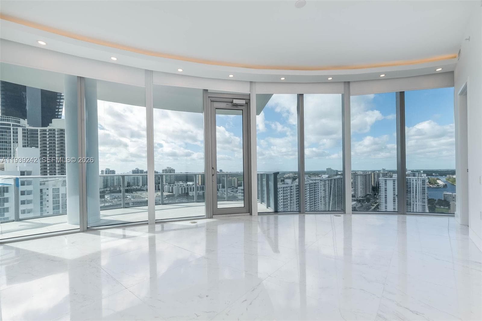 17475 Collins Ave # 2003, Sunny Isles Beach FL 33160 — 18