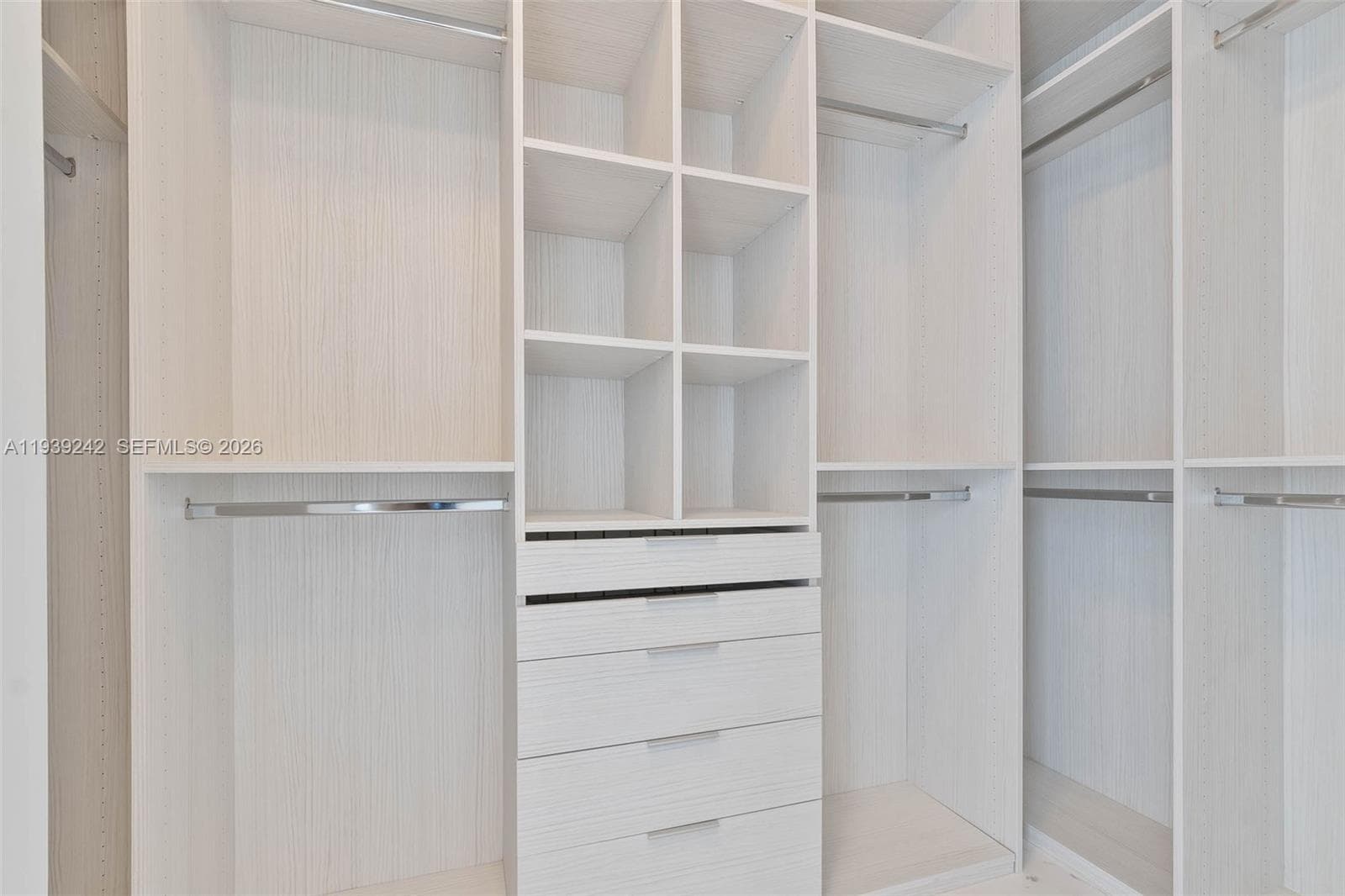 17475 Collins Ave # 2003, Sunny Isles Beach FL 33160 — 25
