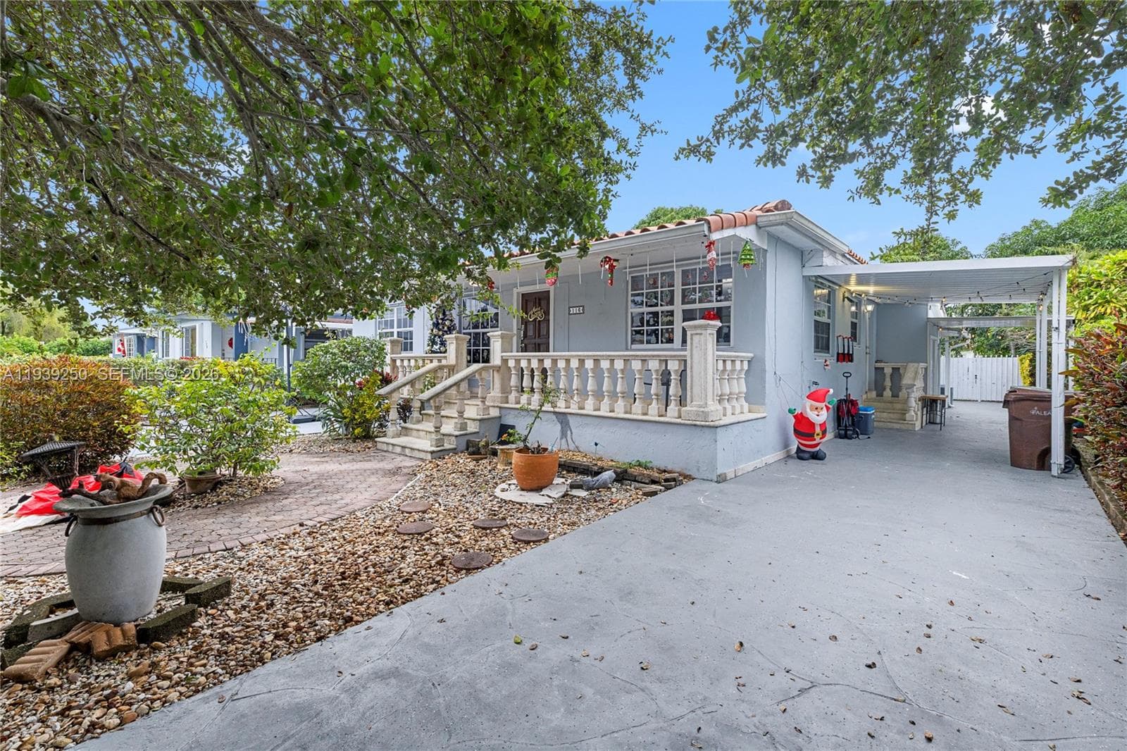 116 E 59, Hialeah FL 33013 — 17