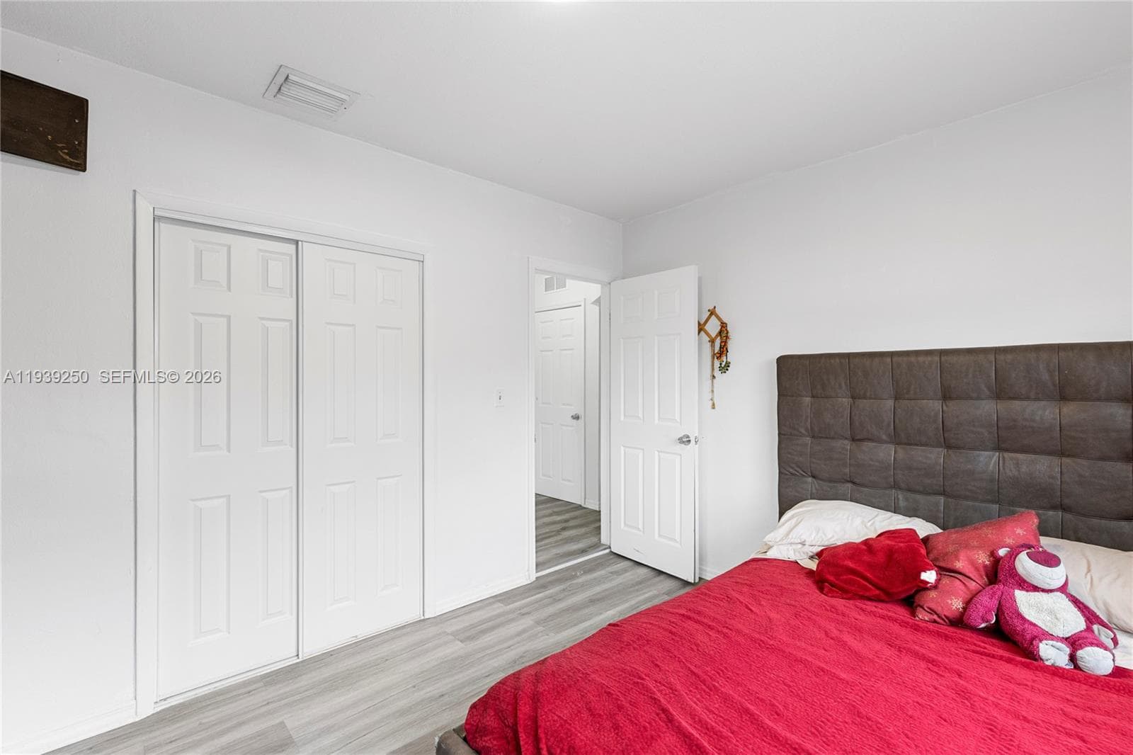 116 E 59, Hialeah FL 33013 — 28
