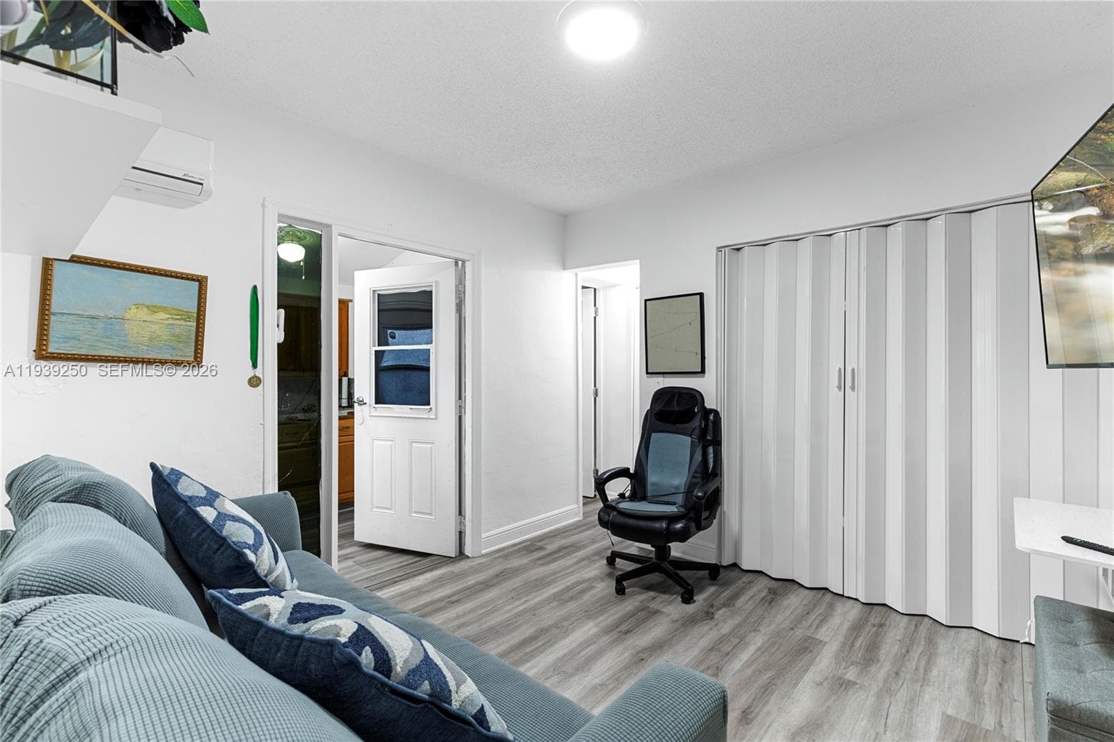 116 E 59, Hialeah FL 33013 — 41