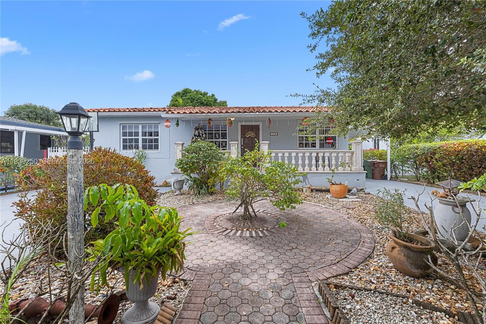 116 E 59, Hialeah FL 33013 — 19