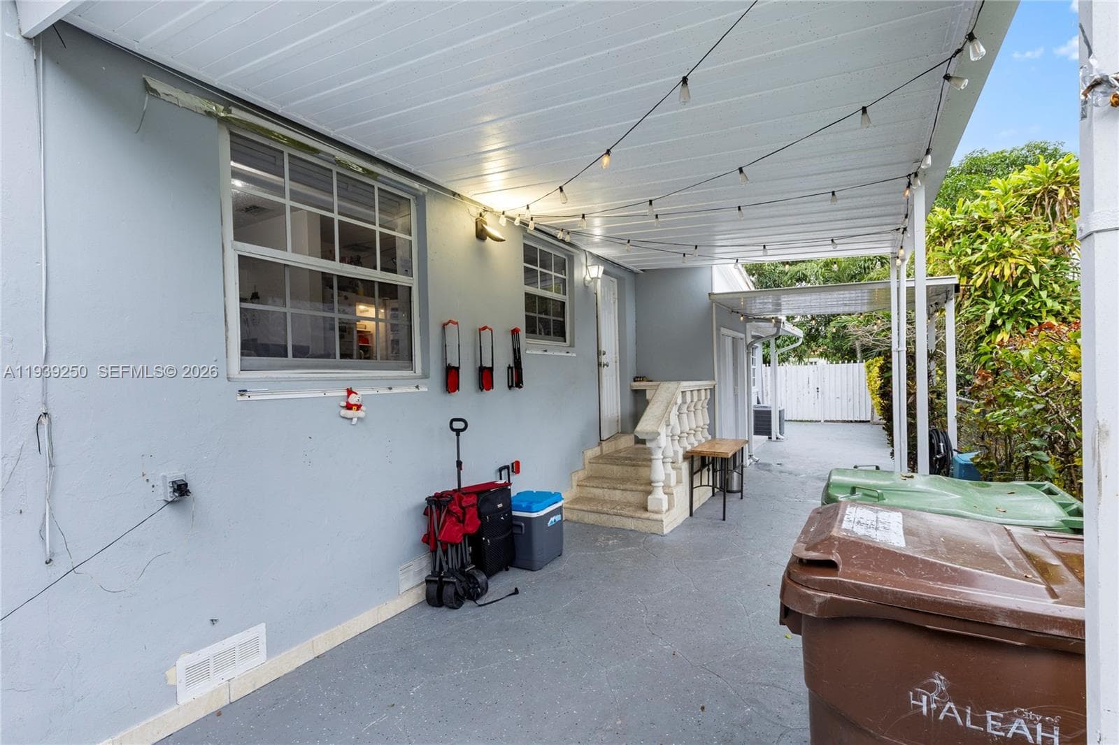 116 E 59, Hialeah FL 33013 — 25