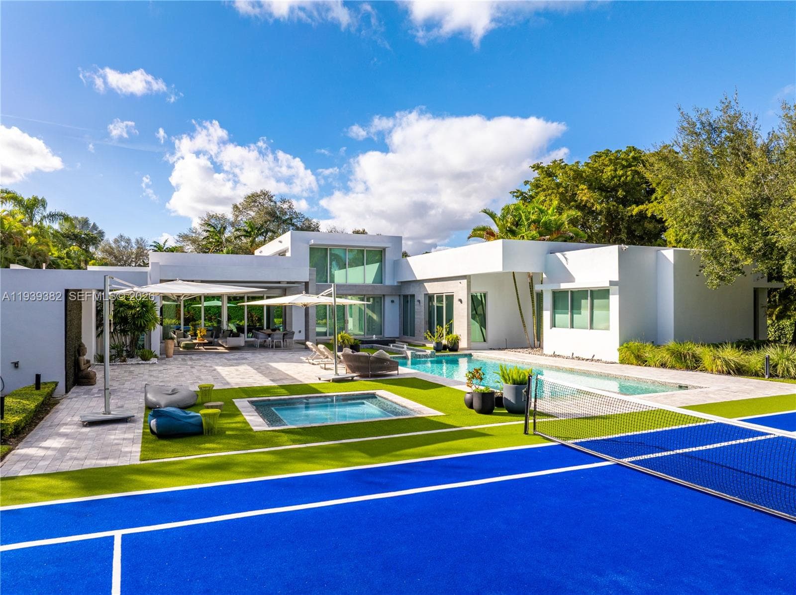 7218 SW 102nd St, Pinecrest FL 33156 — 55