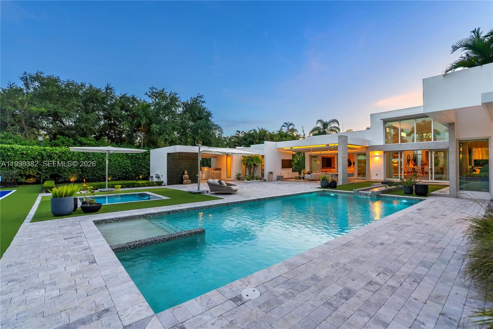 7218 SW 102nd St, Pinecrest FL 33156 — 68