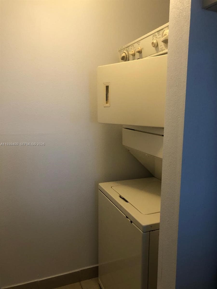 11060 SW 196th St # 601, Cutler Bay FL 33157 — 9