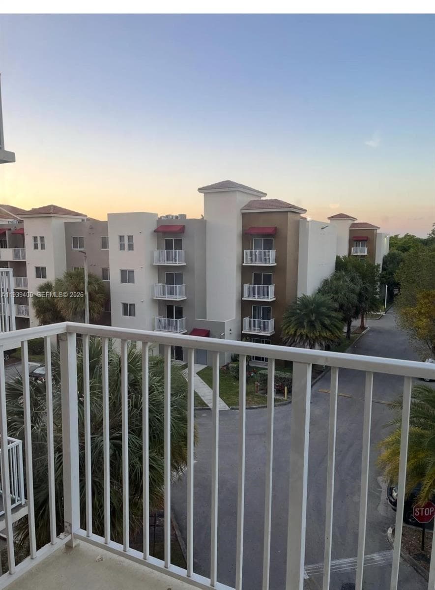 11060 SW 196th St # 601, Cutler Bay FL 33157 — 10