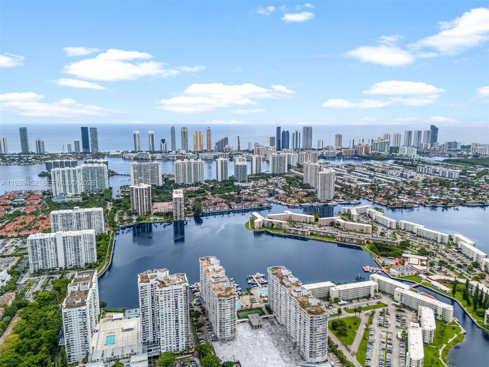 18021 Biscayne Blvd # 304, Aventura FL 33160 — 1
