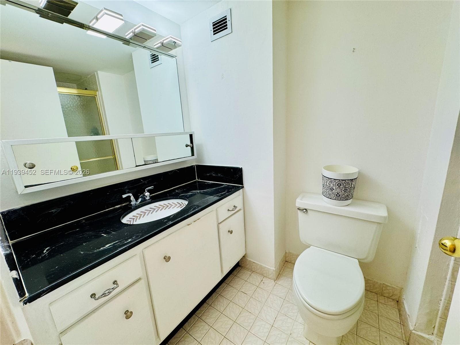 18021 Biscayne Blvd # 304, Aventura FL 33160 — 30