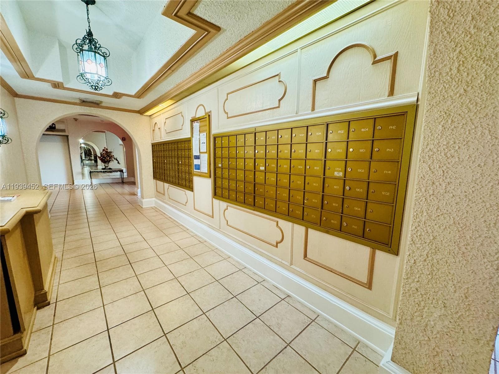 18021 Biscayne Blvd # 304, Aventura FL 33160 — 44