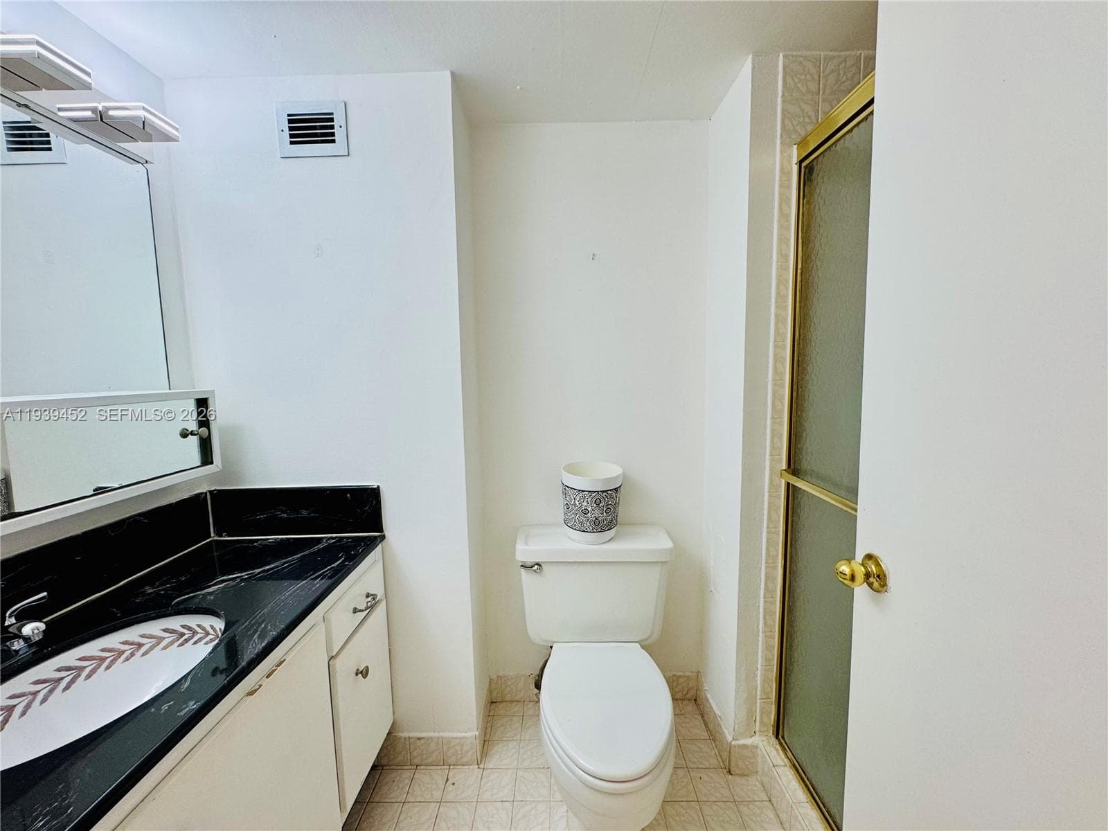 18021 Biscayne Blvd # 304, Aventura FL 33160 — 31