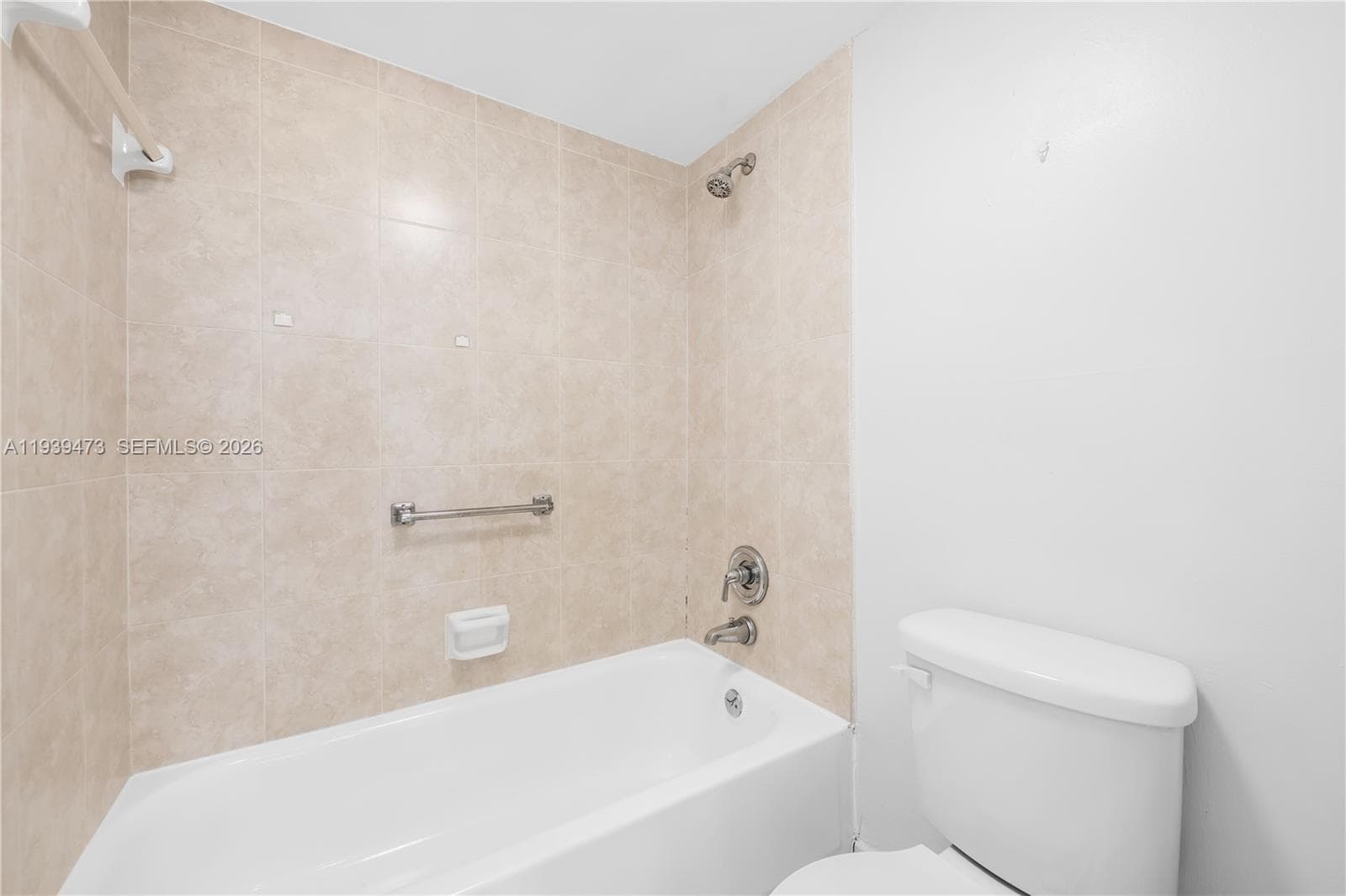 16710 NE 9th Ave # 307, North Miami Beach FL 33162 — 15