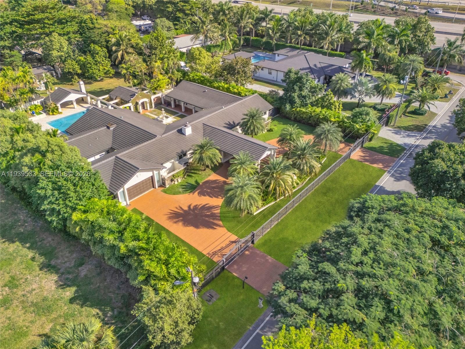 11835 SW 47th St, Miami FL 33175 — 3