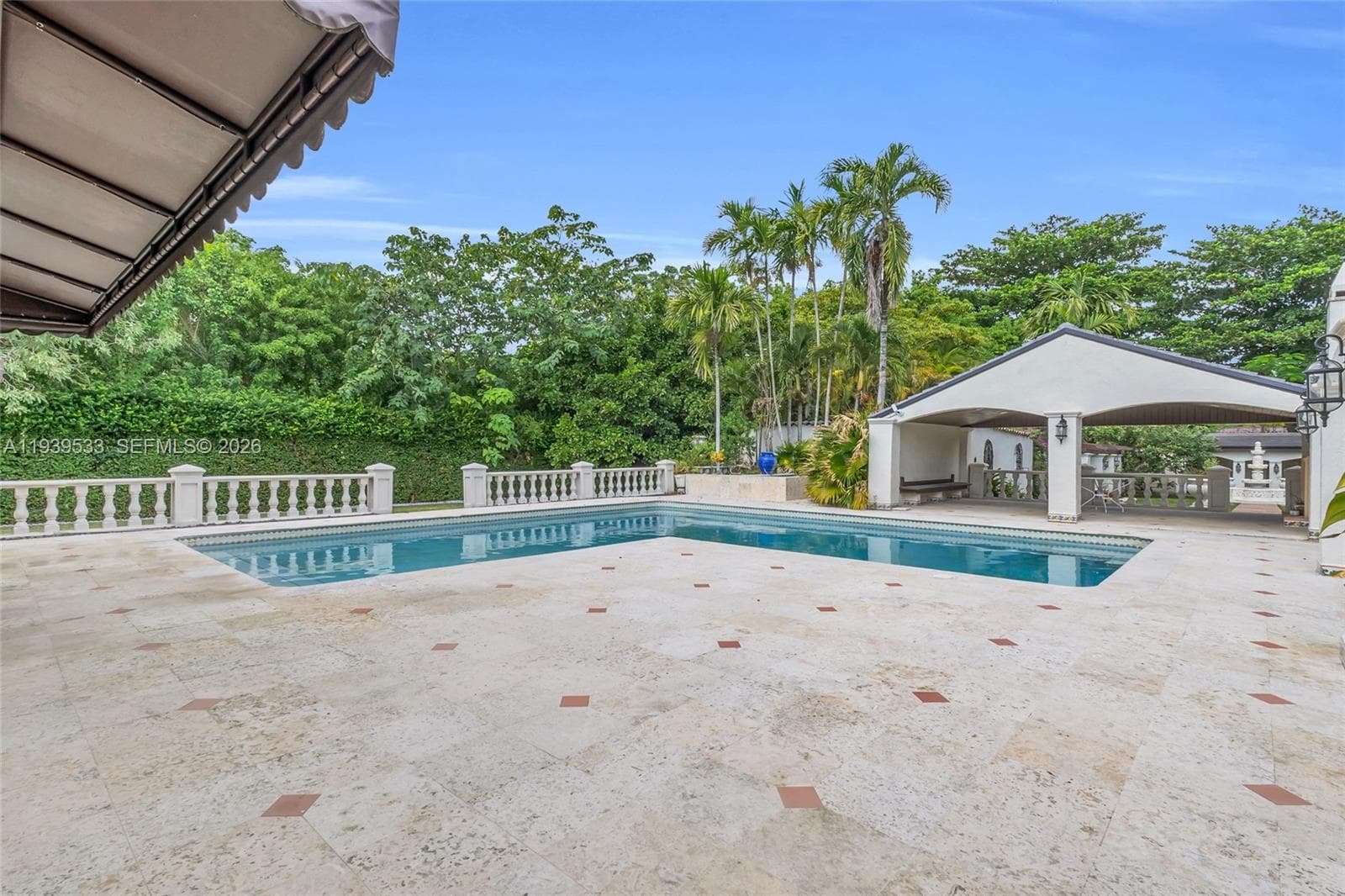 11835 SW 47th St, Miami FL 33175 — 33