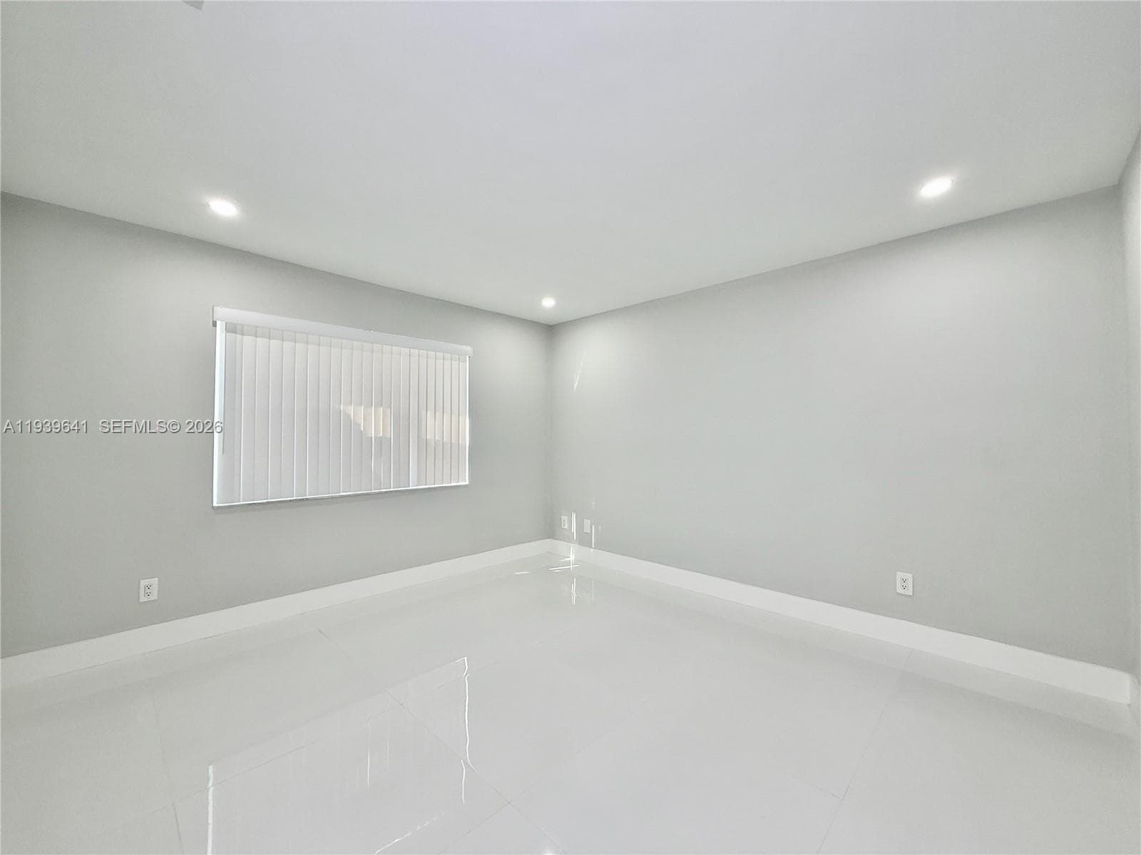 11240 SW 33rd Cir Pl, Miami FL 33165 — 9