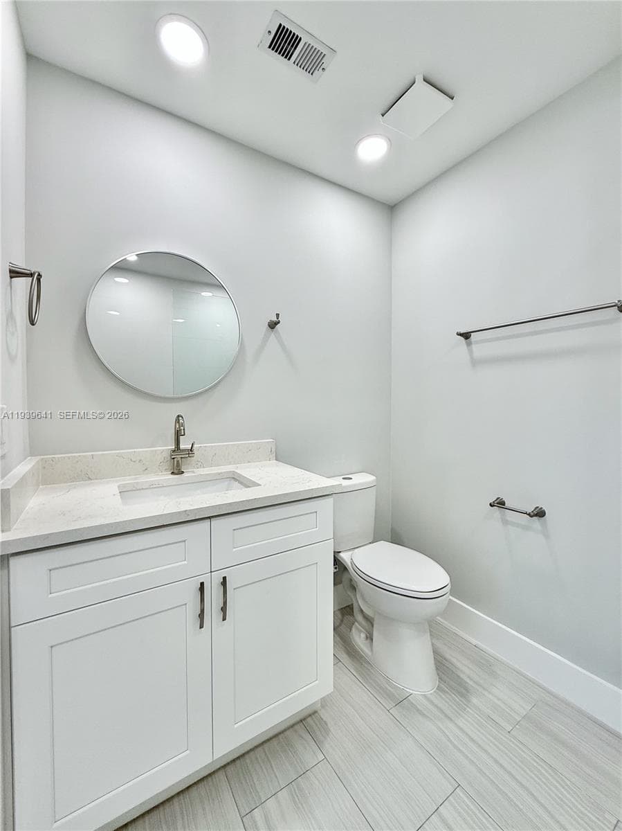 11240 SW 33rd Cir Pl, Miami FL 33165 — 15