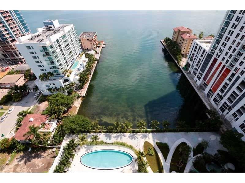 460 NE 28th St # 2505, Miami FL 33137 — 10