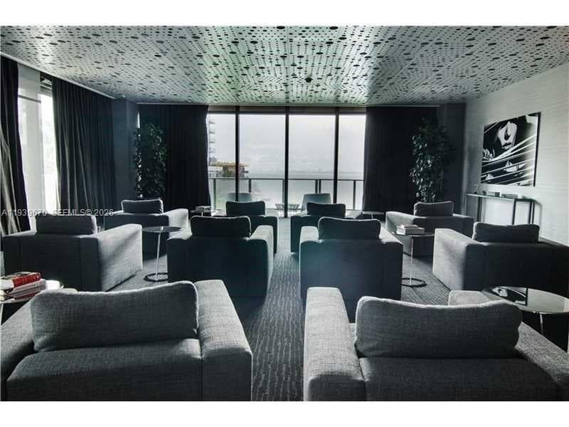 460 NE 28th St # 2505, Miami FL 33137 — 18