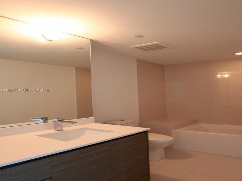 460 NE 28th St # 2505, Miami FL 33137 — 8