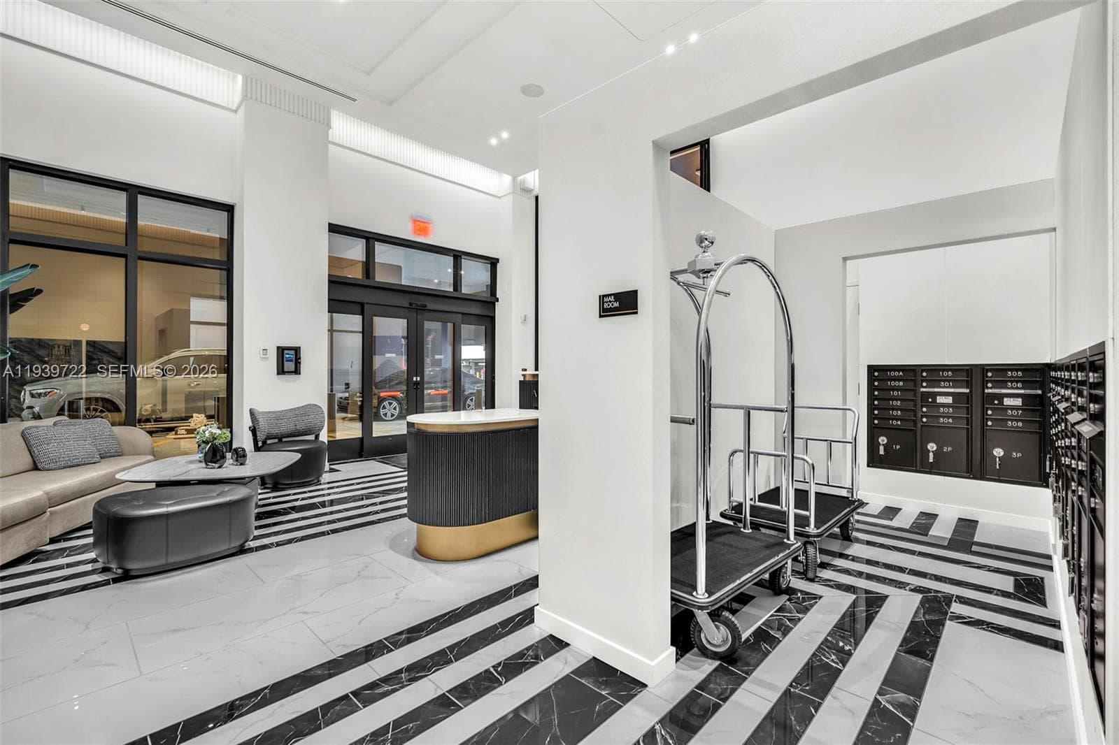 4220 Laguna St # 505, Coral Gables FL 33146 — 38