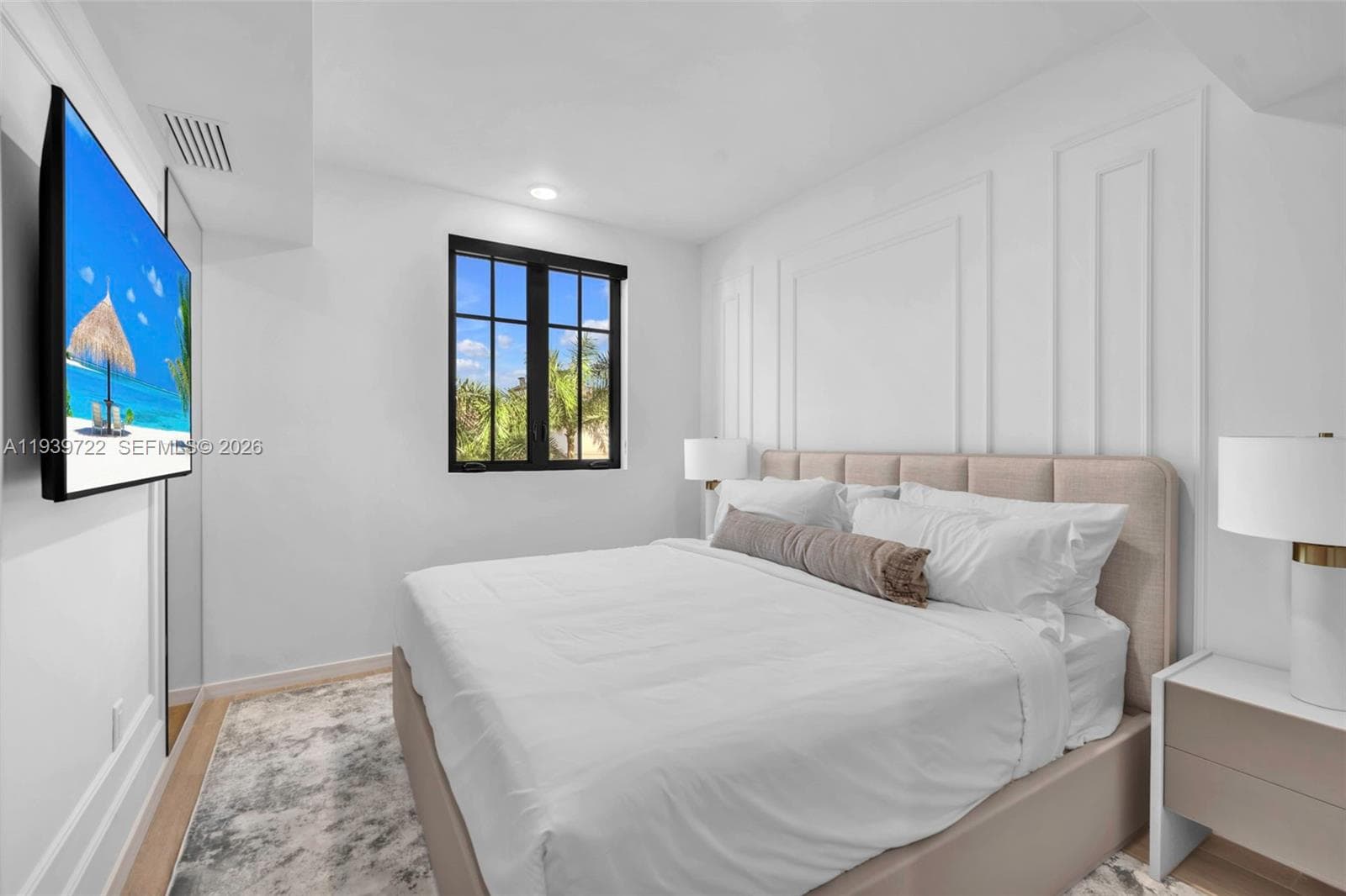 4220 Laguna St # 505, Coral Gables FL 33146 — 25