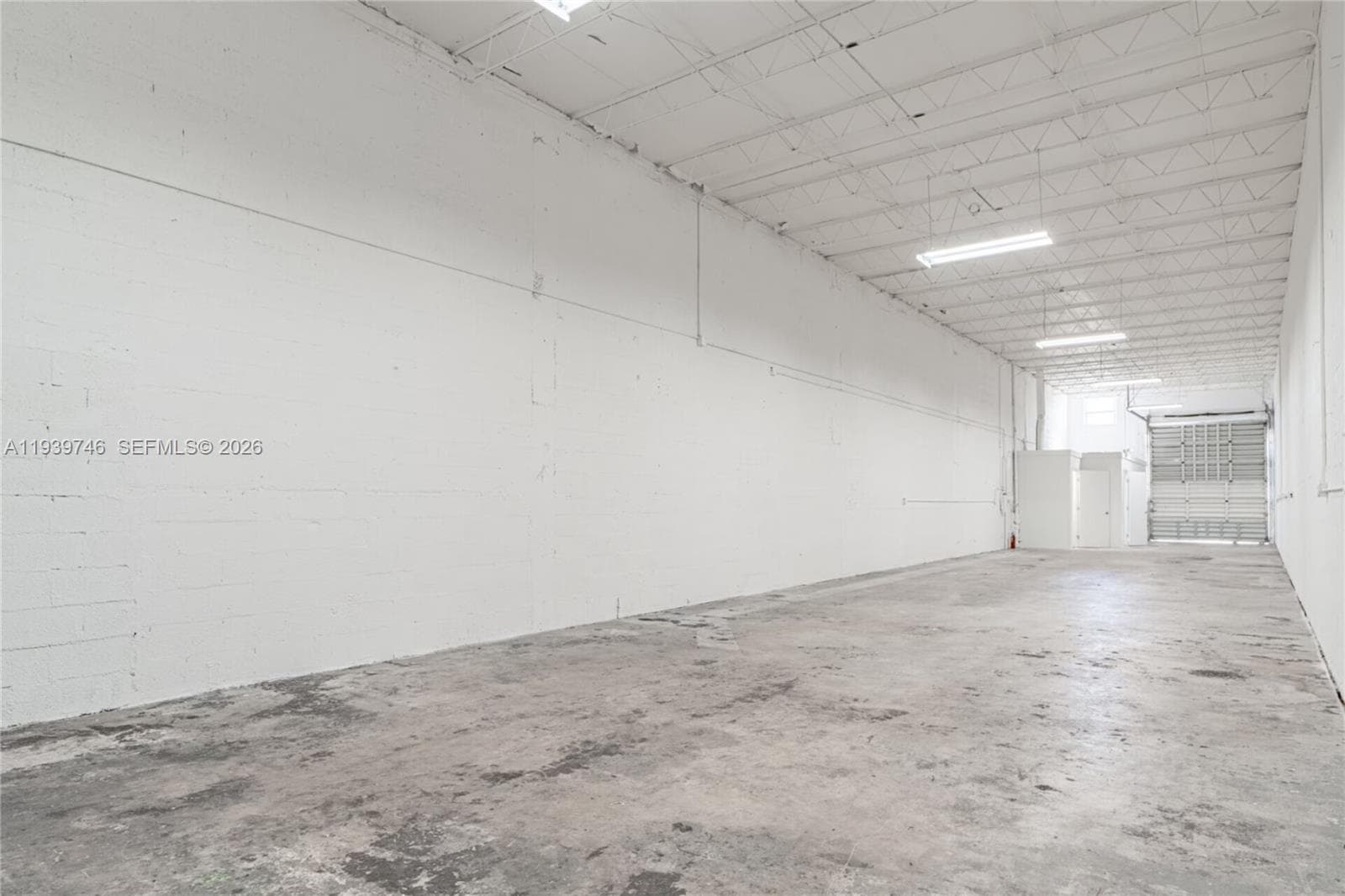 453 W 28th St, Hialeah FL 33010 — 2