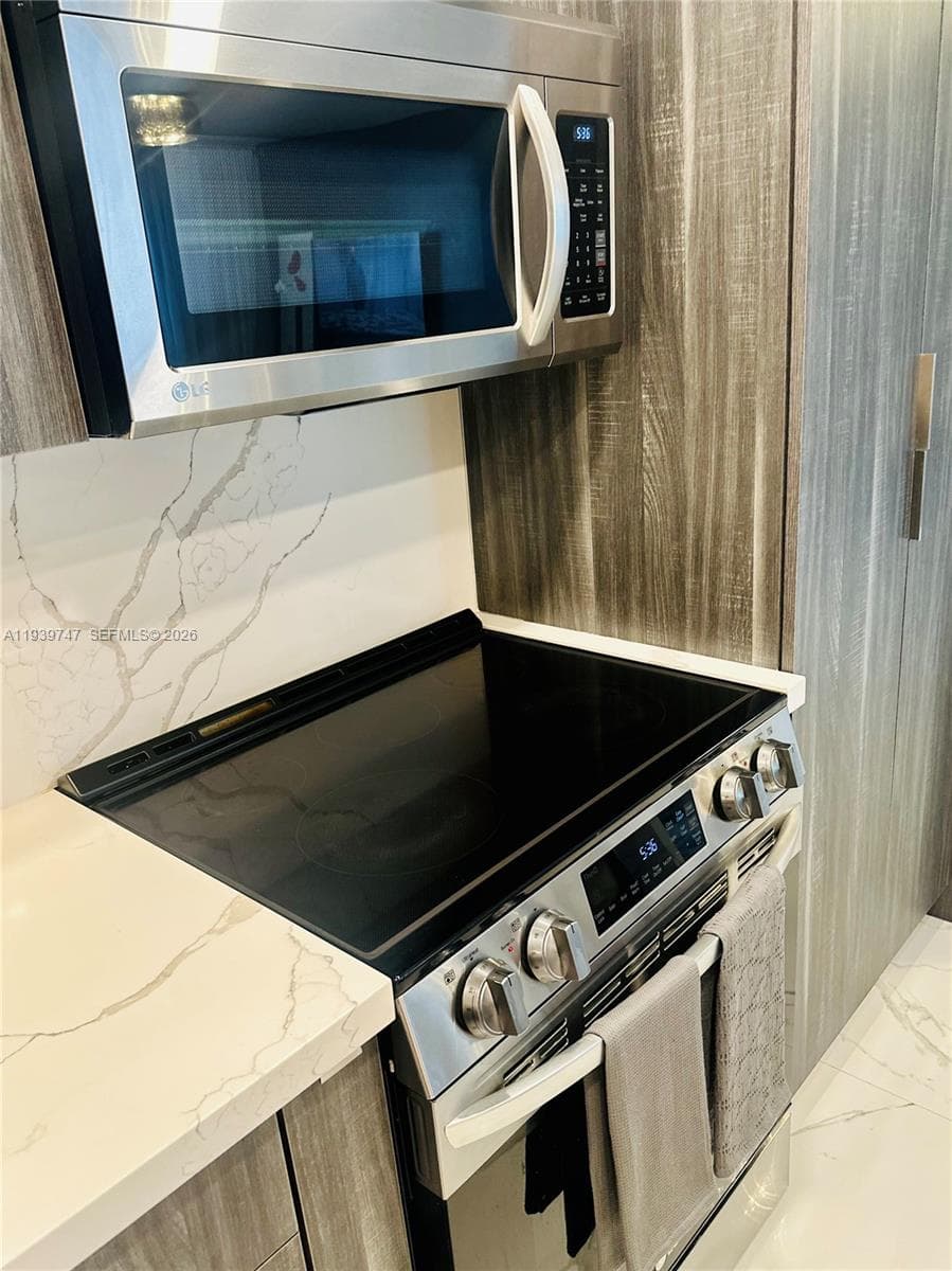 1740 NW N River Dr # 626, Miami FL 33125 — 14