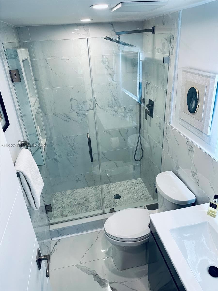 1740 NW N River Dr # 626, Miami FL 33125 — 18