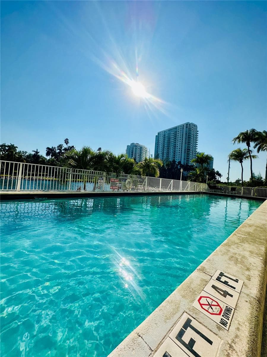 1740 NW N River Dr # 626, Miami FL 33125 — 37