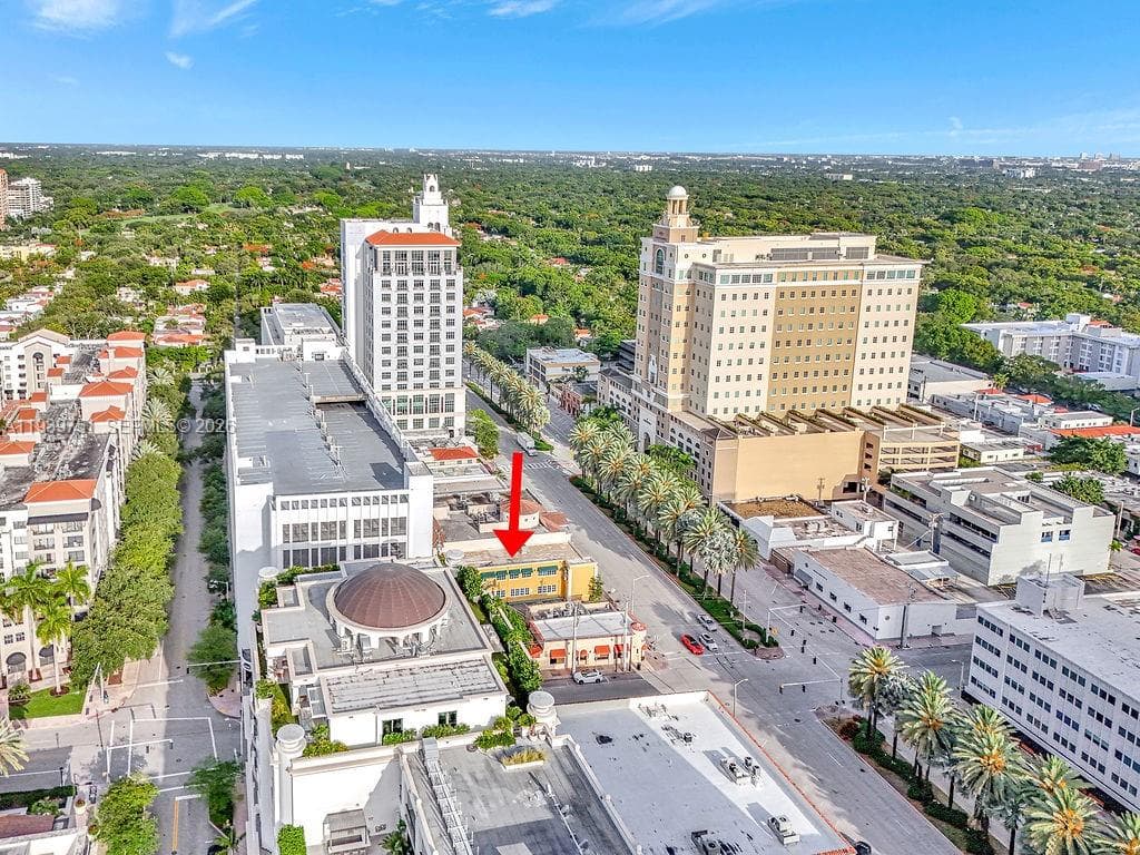 308 Alhambra Cir, Coral Gables FL 33134 — 9