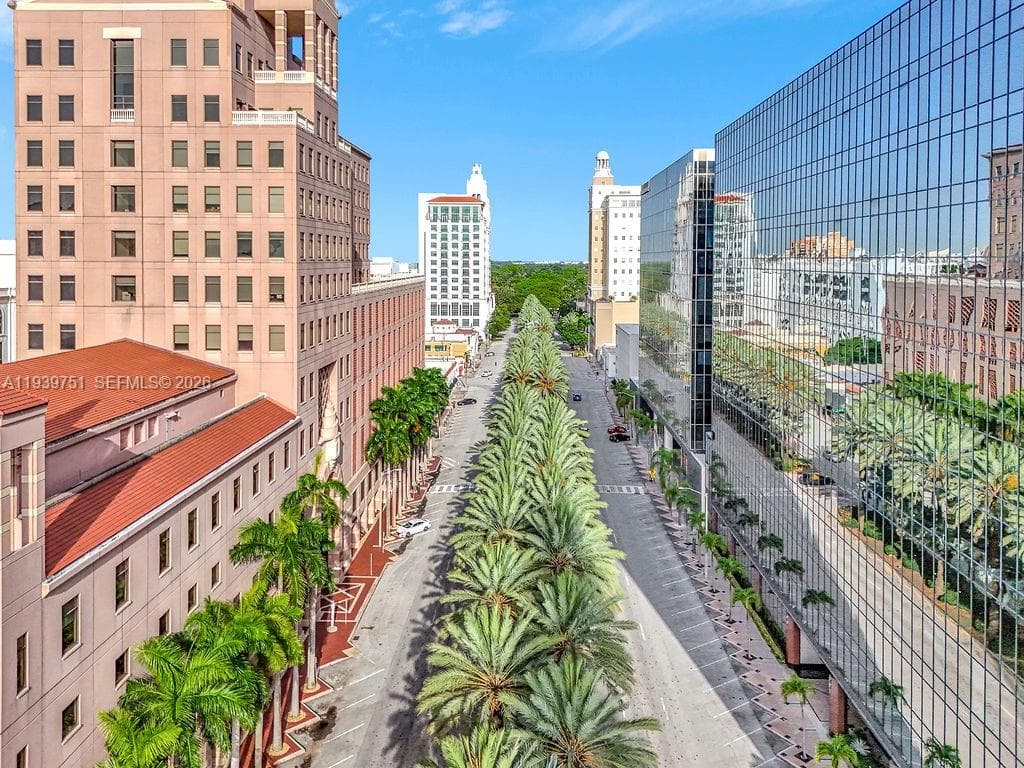 308 Alhambra Cir, Coral Gables FL 33134 — 11