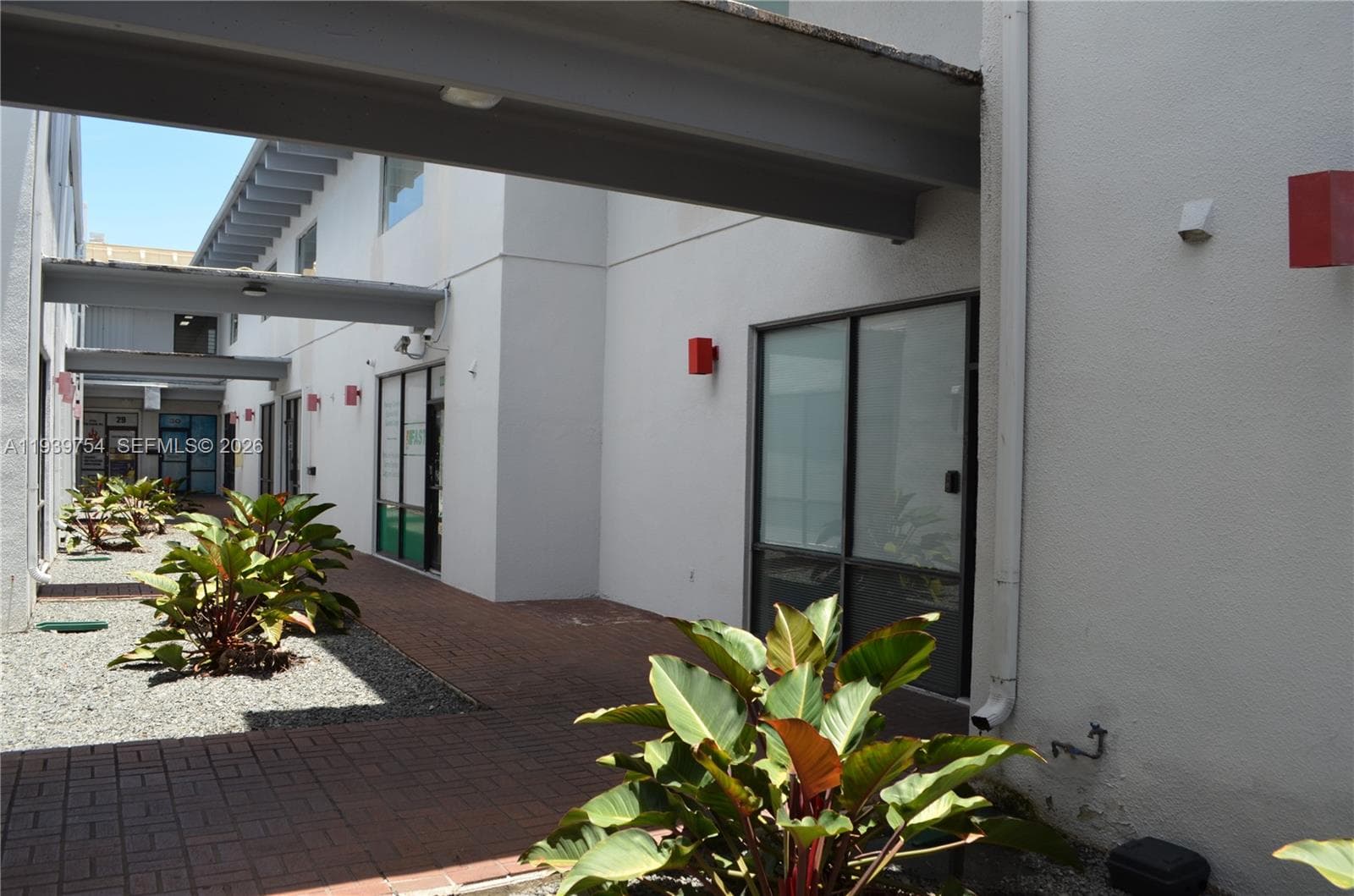 7311 NW 12th St # 20, Miami FL 33126 — 2