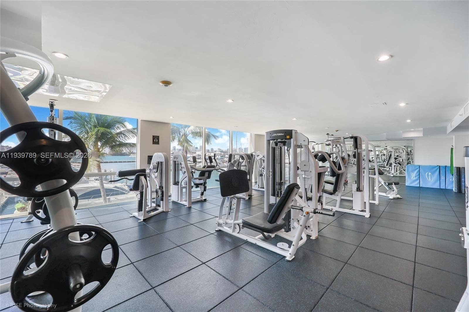 90 Alton Rd # 2912, Miami Beach FL 33139 — 23