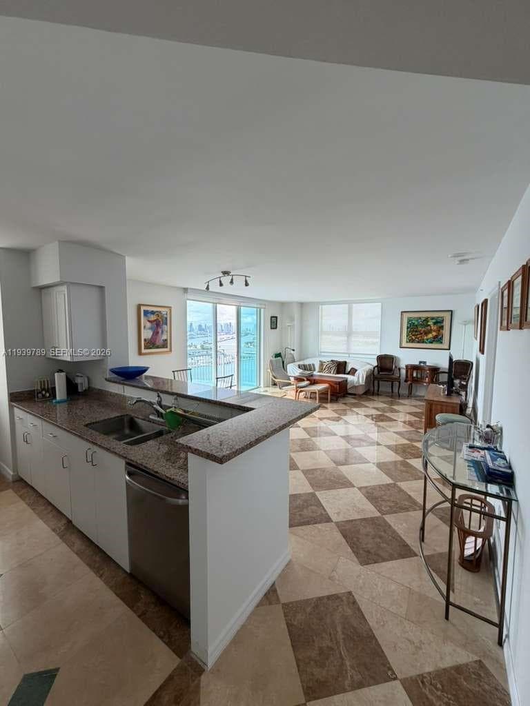 90 Alton Rd # 2912, Miami Beach FL 33139 — 10