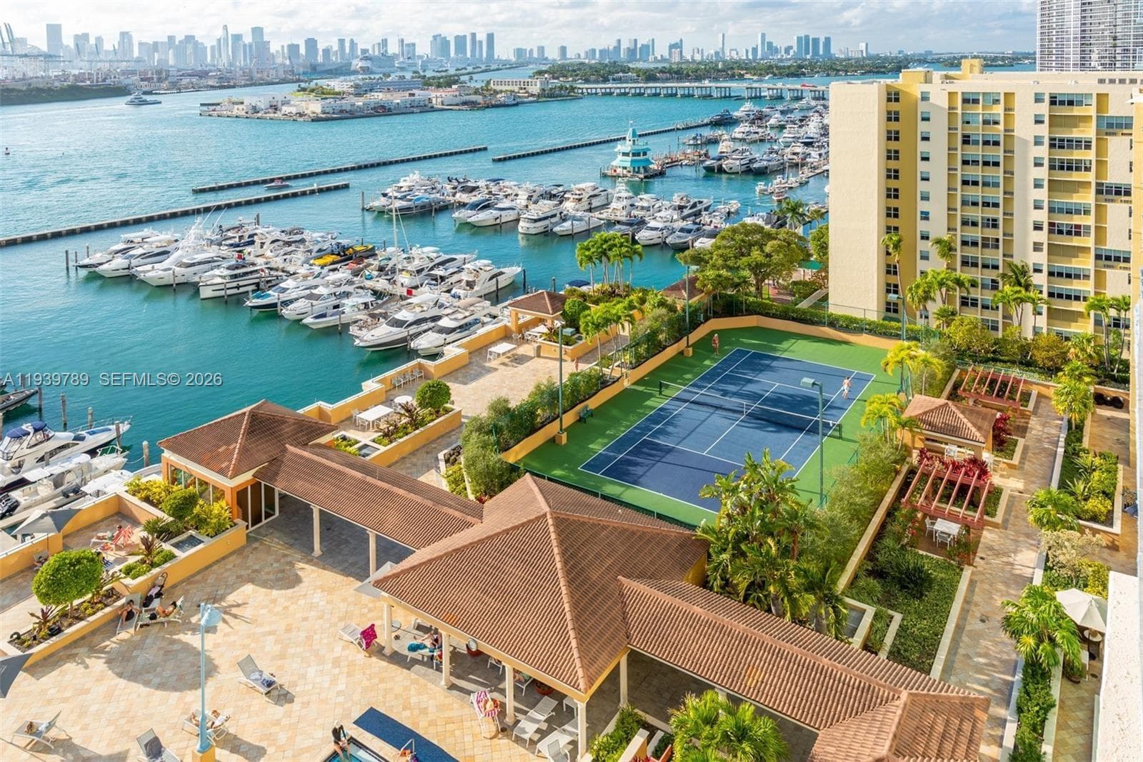 90 Alton Rd # 2912, Miami Beach FL 33139 — 25
