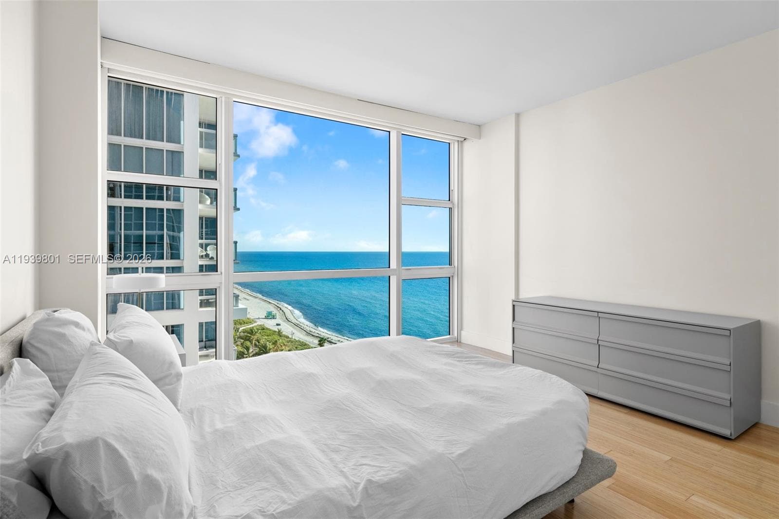 6801 Collins Ave, Miami Beach FL 33141 — 10