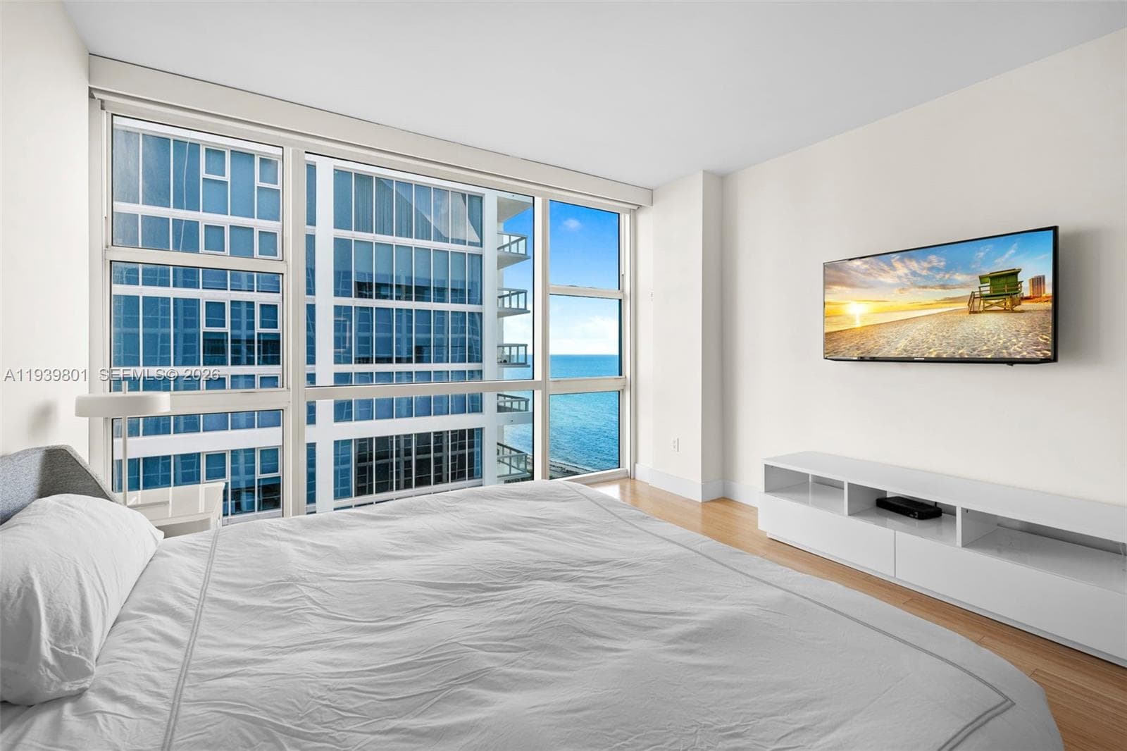 6801 Collins Ave, Miami Beach FL 33141 — 14