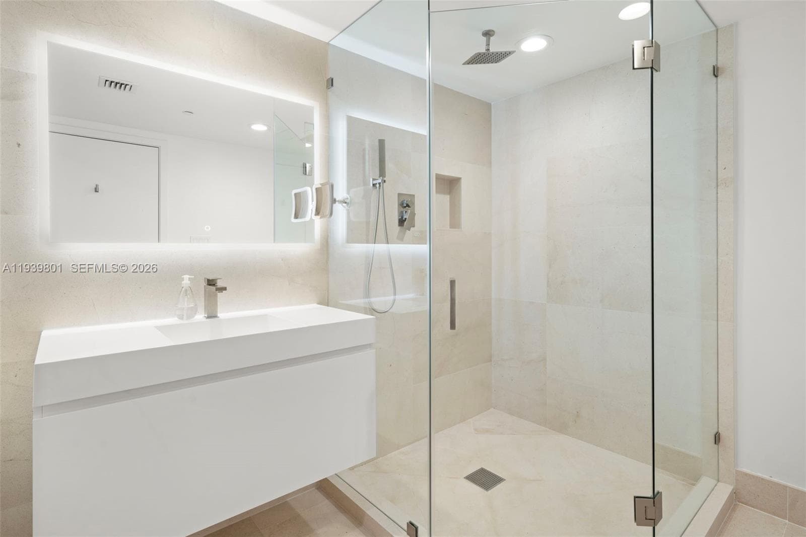 6801 Collins Ave, Miami Beach FL 33141 — 15