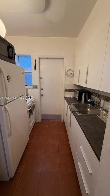 653 Michigan Ave # 10, Miami Beach FL 33139 — 9