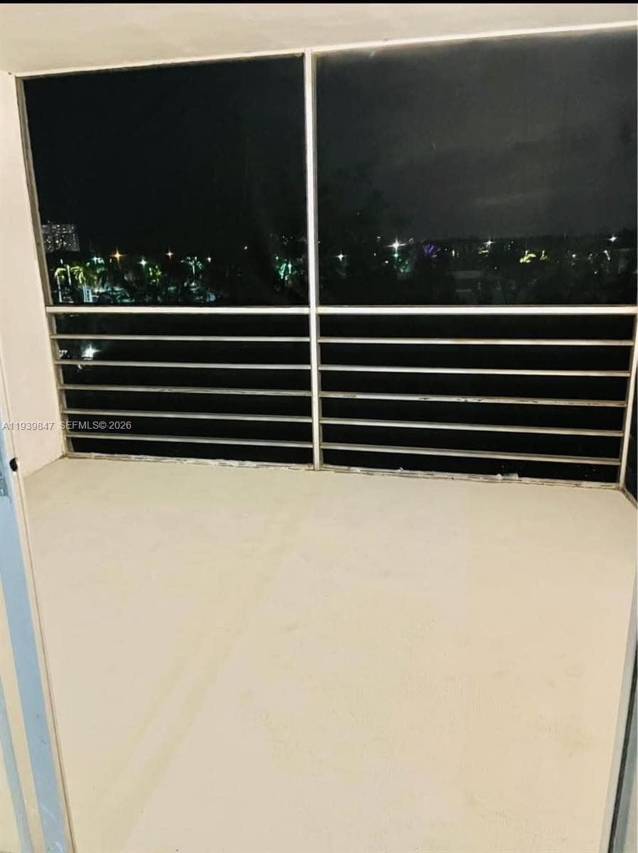 3660 NE 166th St # 607, North Miami Beach FL 33160 — 5
