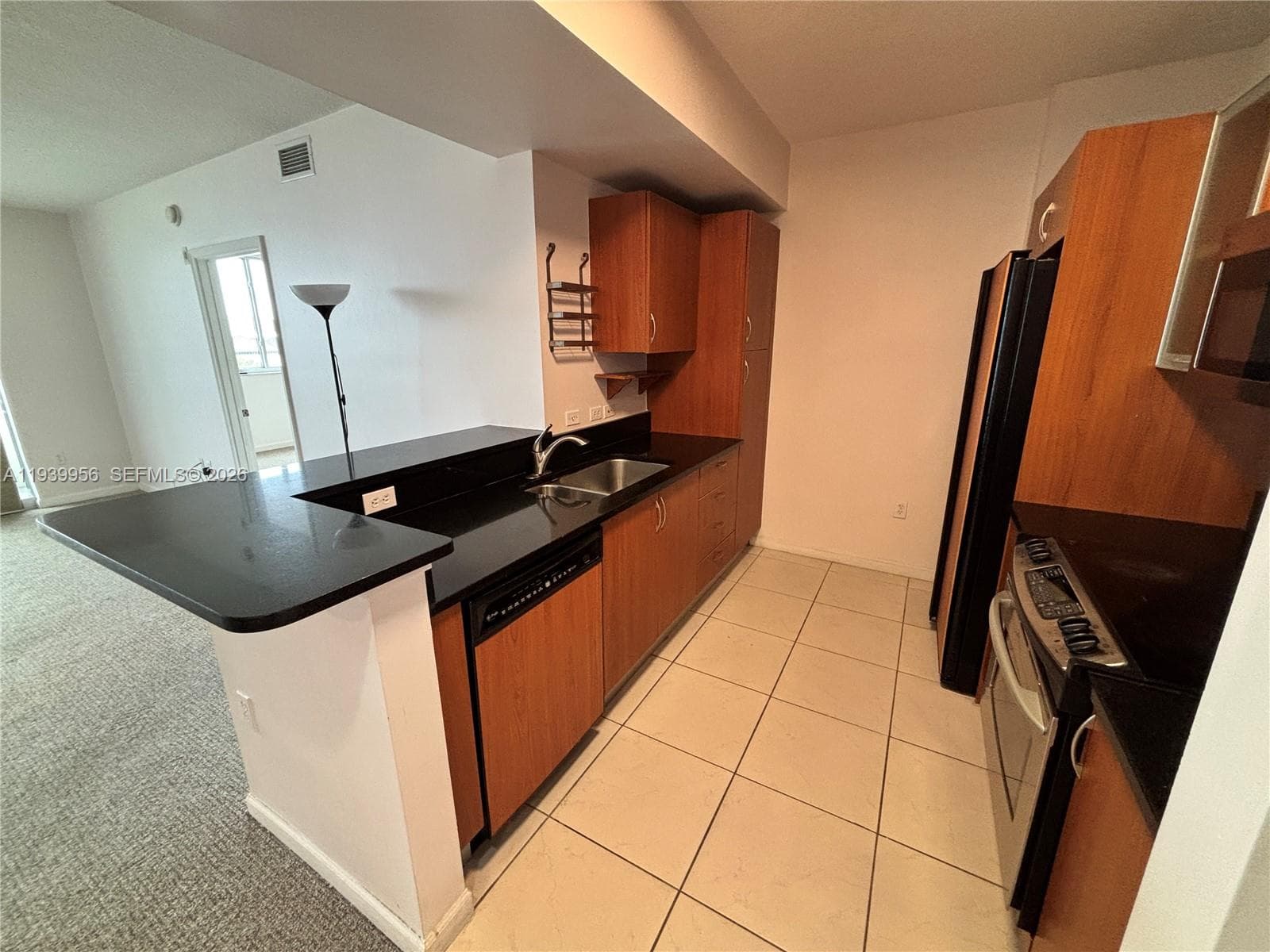 2775 NE 187th St # 403, Aventura FL 33180 — 8