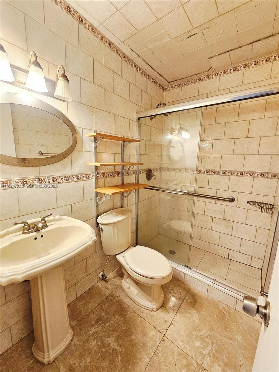 3494 E 4th Ave # 1207, Hialeah FL 33013 — 19