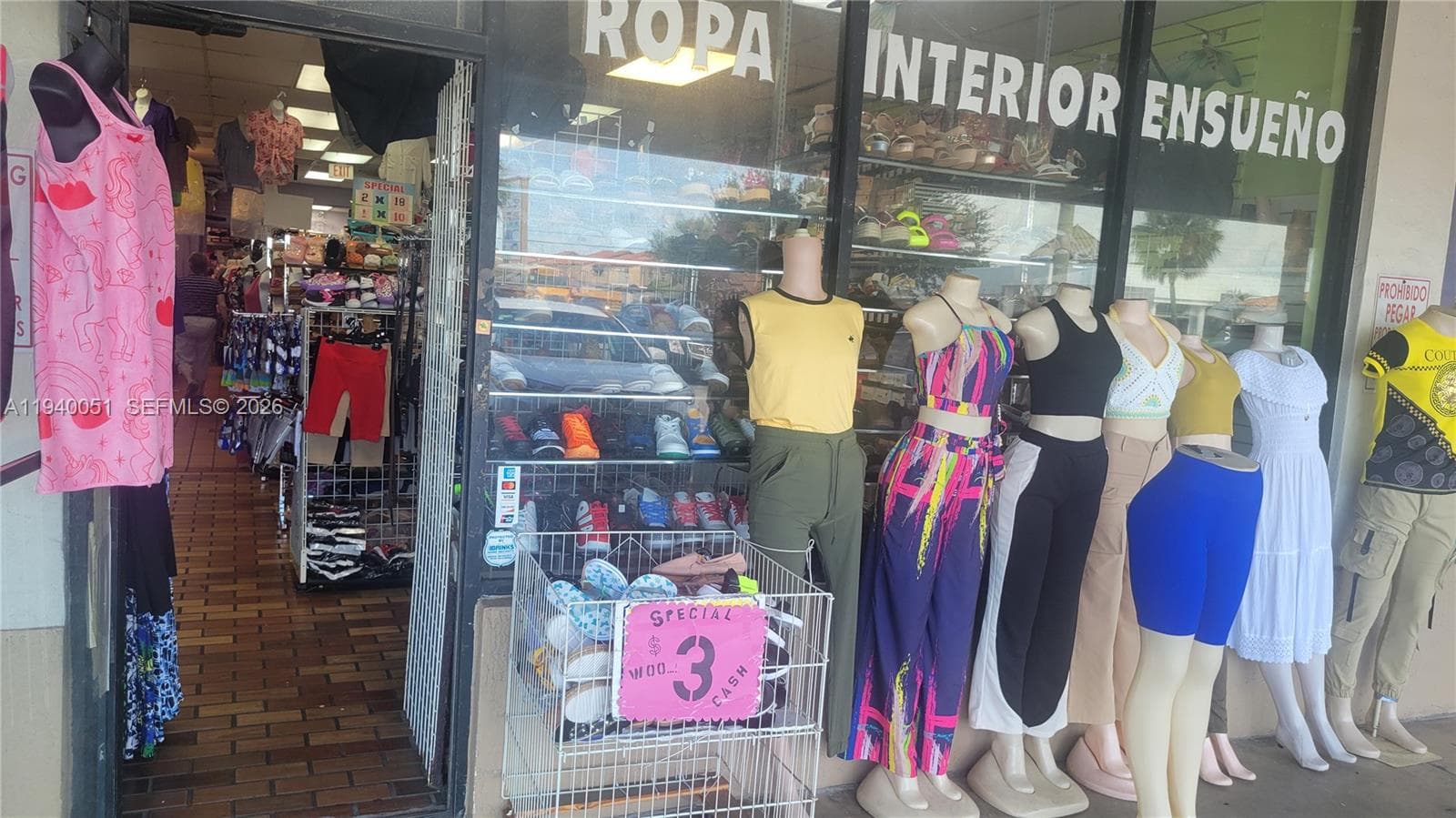 4036 W 12th Ave, Hialeah FL 33012 — 5