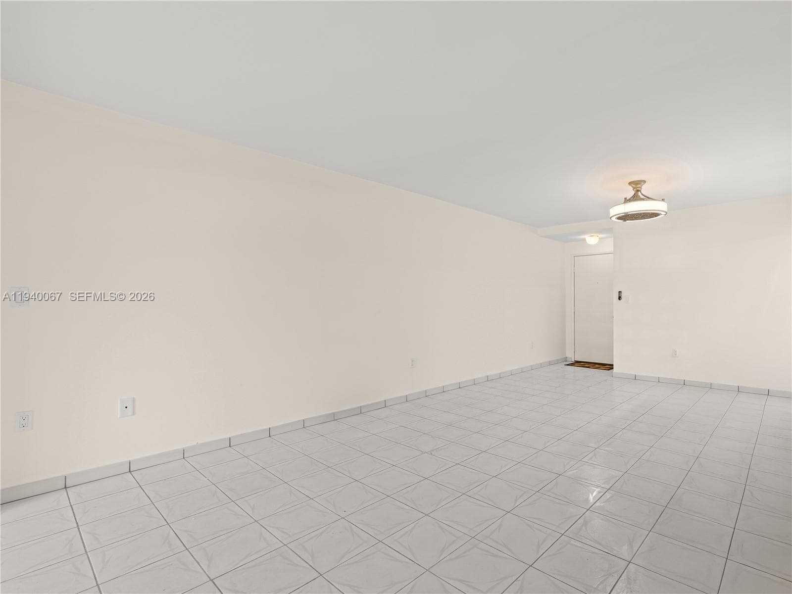 10249 NW 9th St Cir # 8, Miami FL 33172 — 7