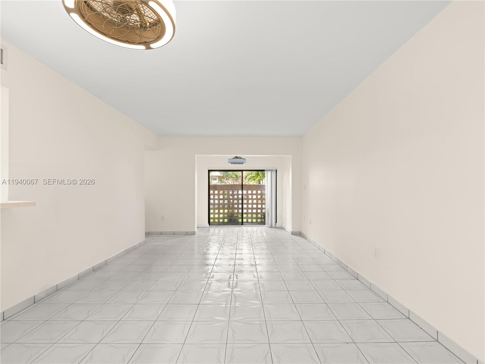 10249 NW 9th St Cir # 8, Miami FL 33172 — 5