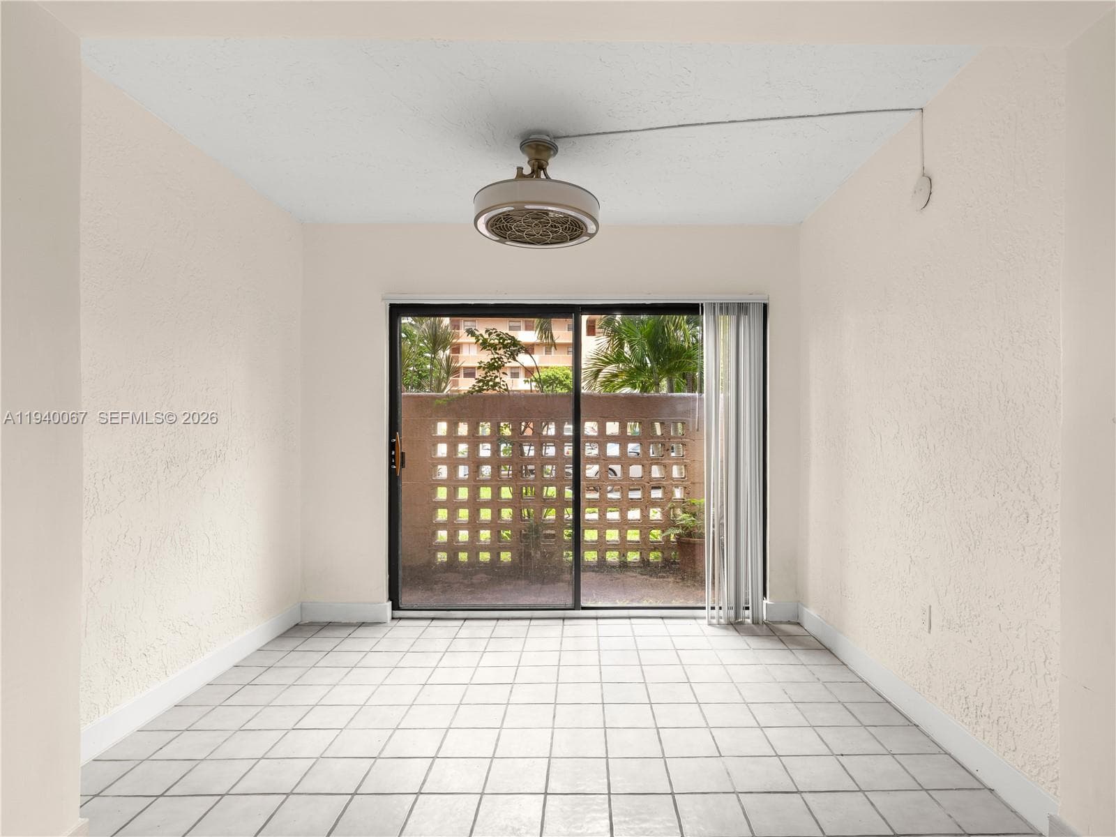 10249 NW 9th St Cir # 8, Miami FL 33172 — 9