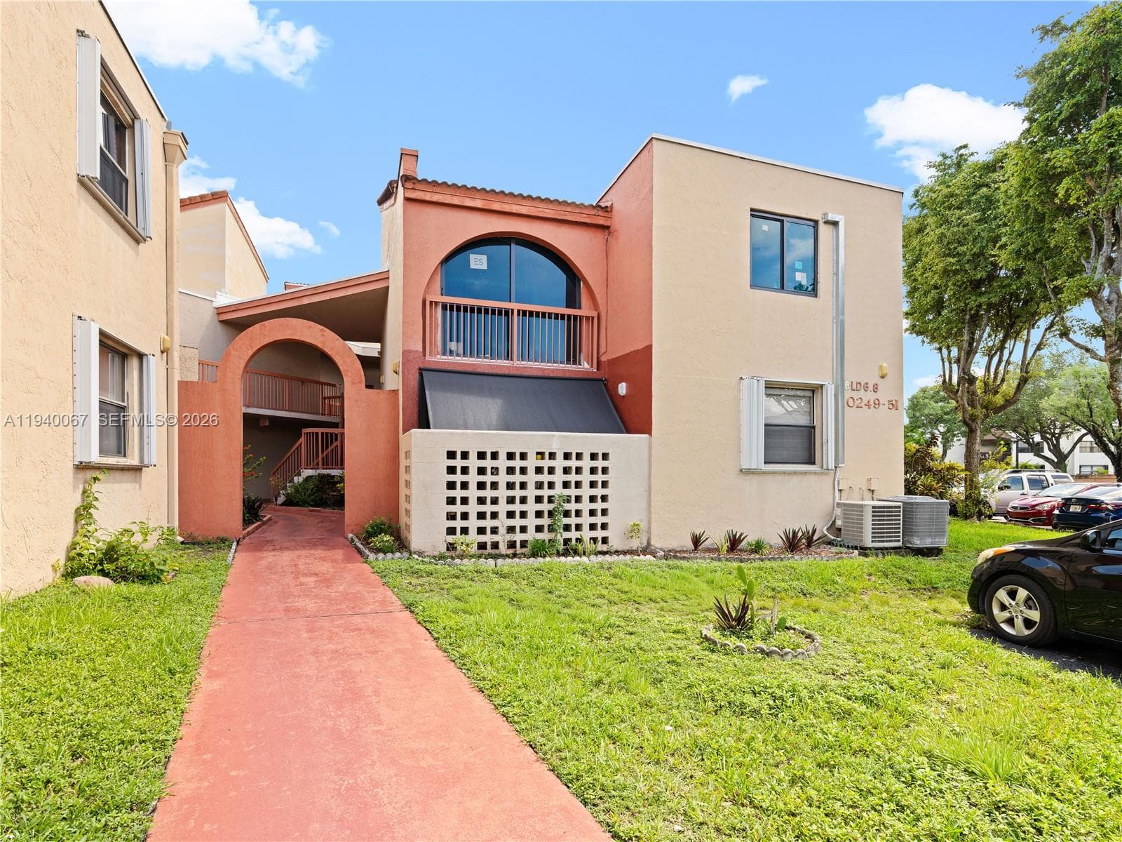 10249 NW 9th St Cir # 8, Miami FL 33172 — 31